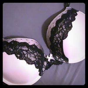 Victoria’s Secret Dream Angels Push Up Black lace